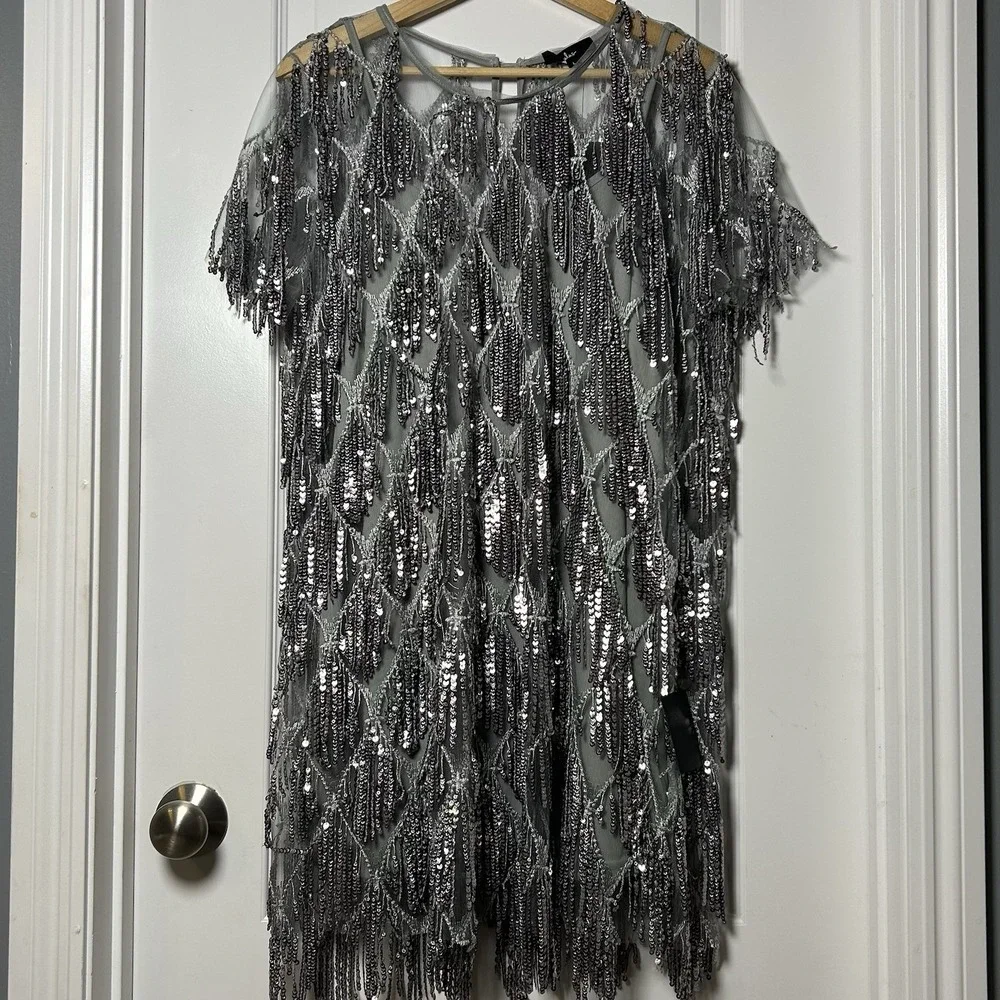 Lulus On the Dance Floor Grey Sequin Fringe Short Sleeve Party Disco Shift Dress - Picture 1 of 2